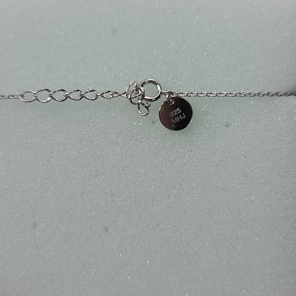 Michael Hill bracelet and earrings - Picture 6 of 6